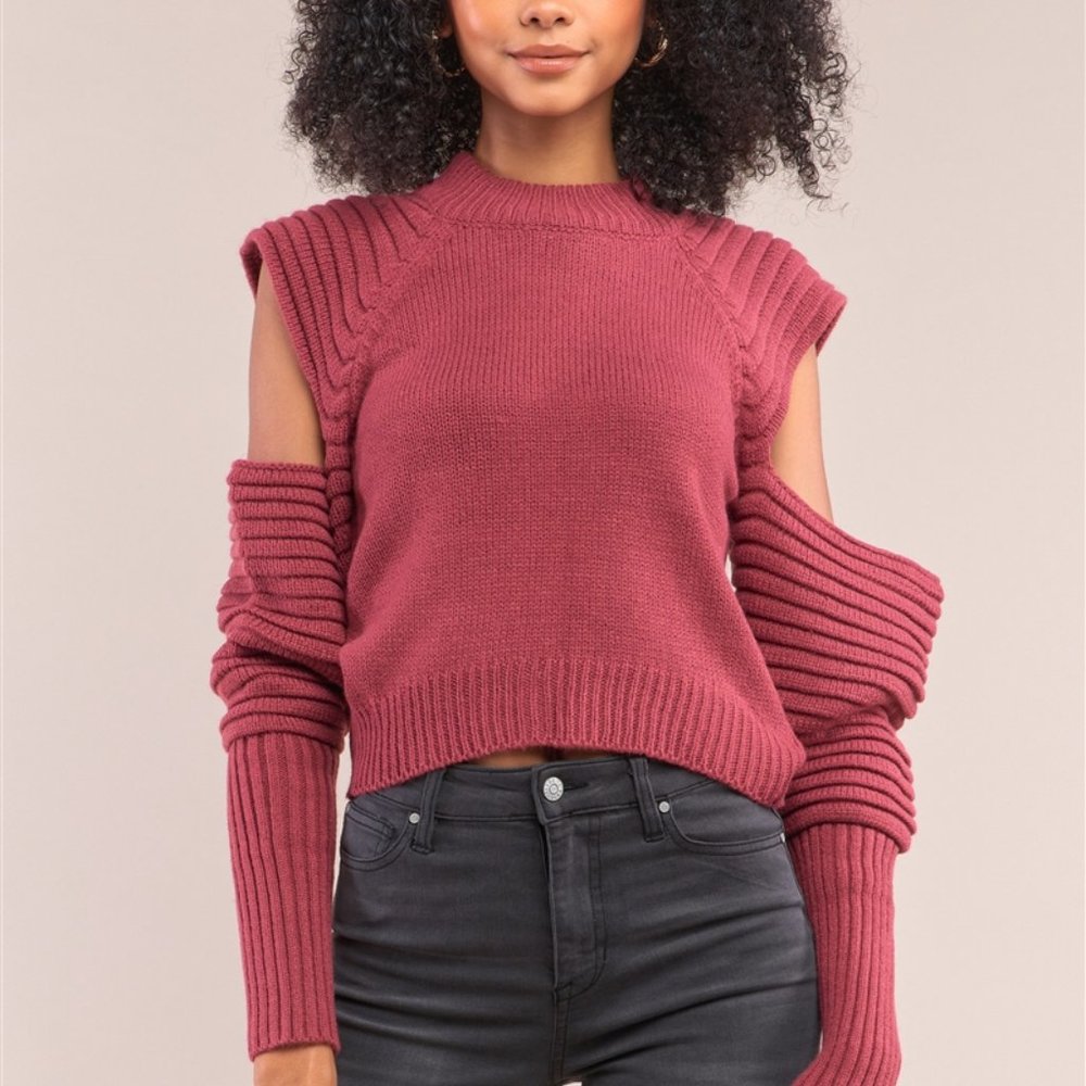 CRANBERRY RED RIBBED CUT-OUT CROPPED SWEATER